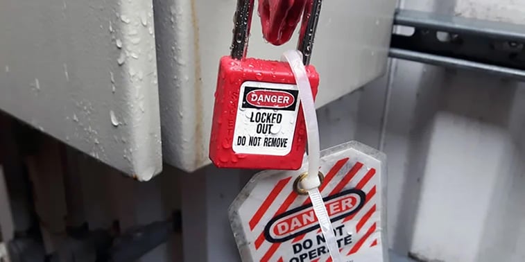 Procurement teams select durable outdoor labels that extend label’s lifespan and performance