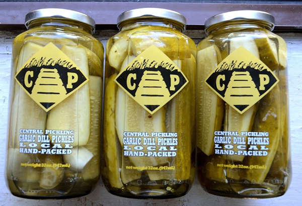 Central Pickling Garlic Dill Pickles Label